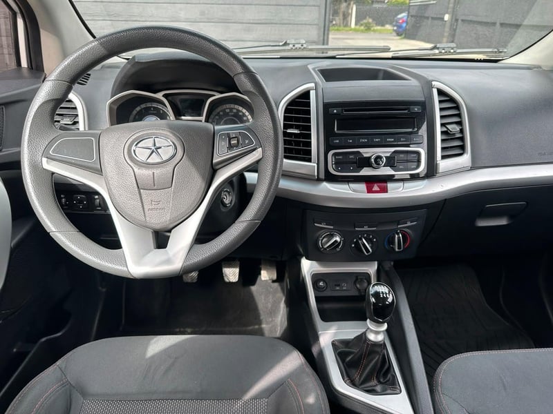 JAC S3 2016 - Imagen 8 de 18