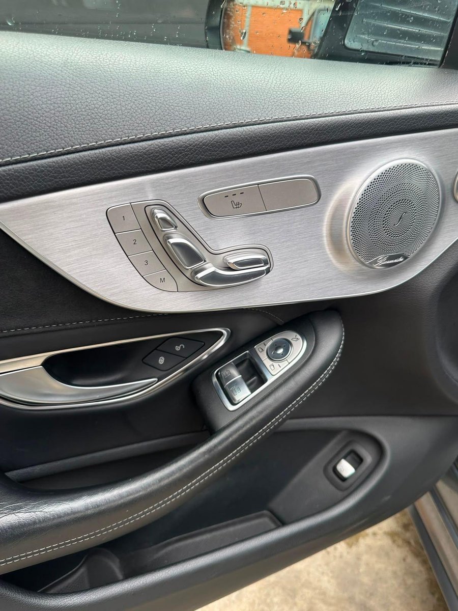 Mercedes-Benz C63 2017 - Imagen 10 de 20