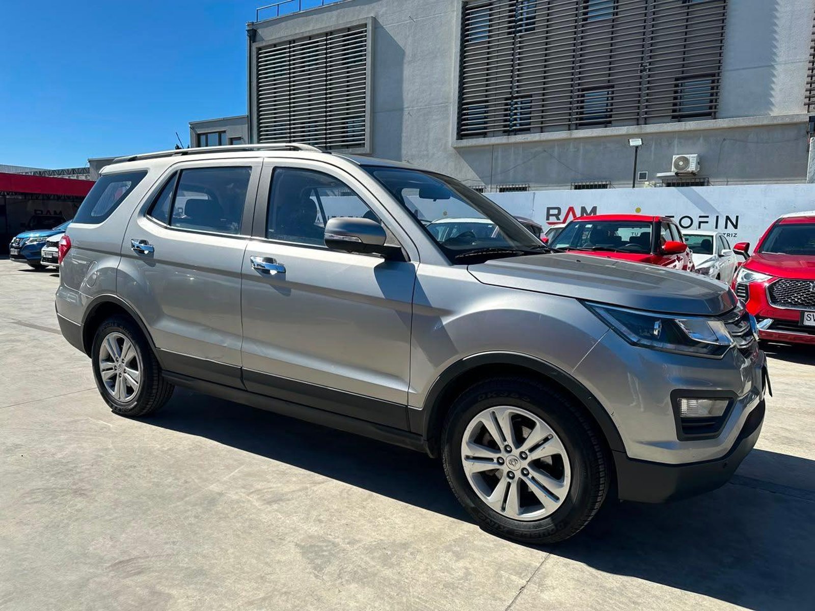 Changan CX70 2021 - Foto 3 de 19