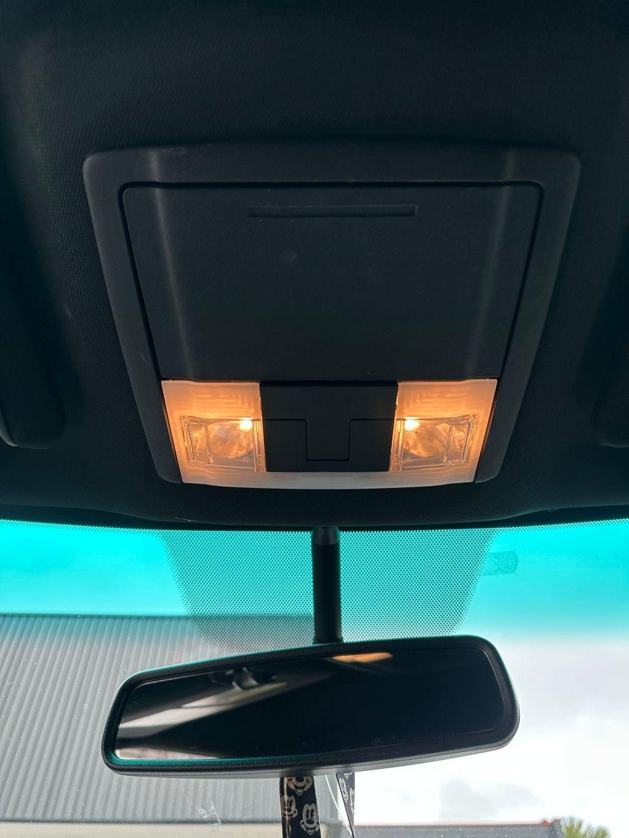 Ford EXPLORER 2019 - Imagen 14 de 17