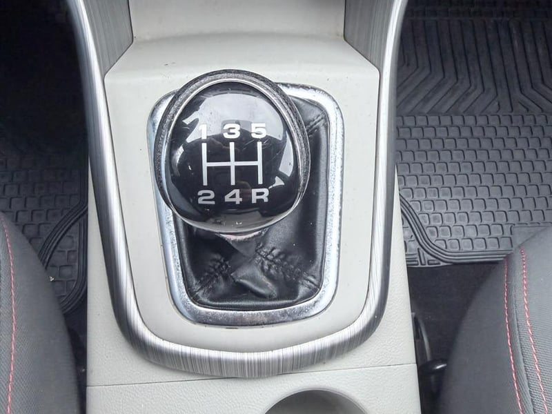 Dongfeng JOYEAR S500 LUXURY 1.5 2020 - Imagen 16 de 19