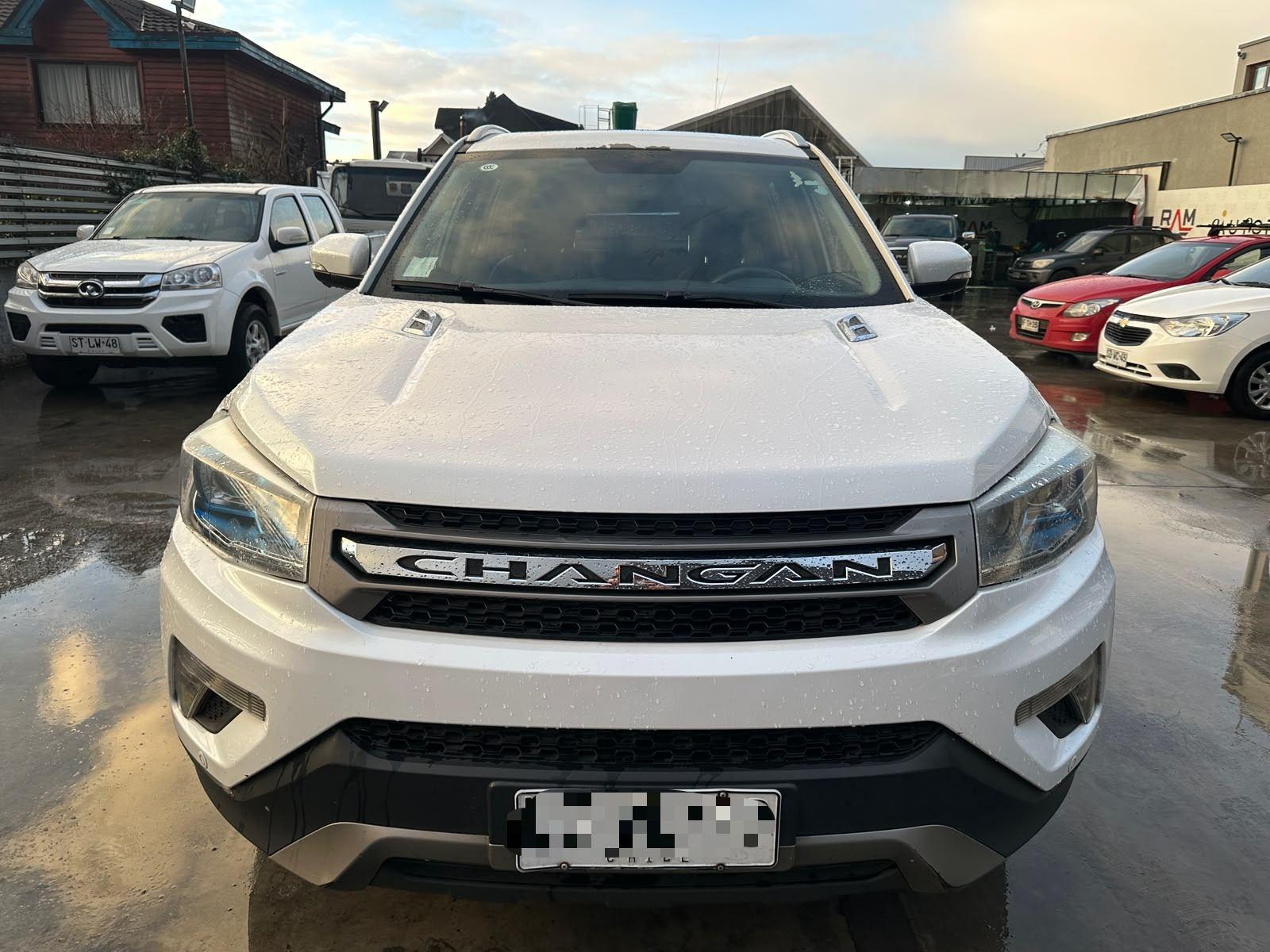 Changan CS75 2018 - Foto 2 de 19