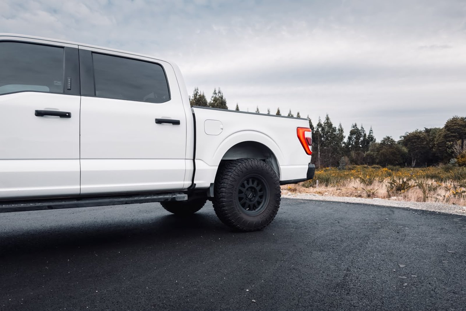 Ford F-150 LARIAT SPORT 5.0 2022 - Imagen 5 de 11