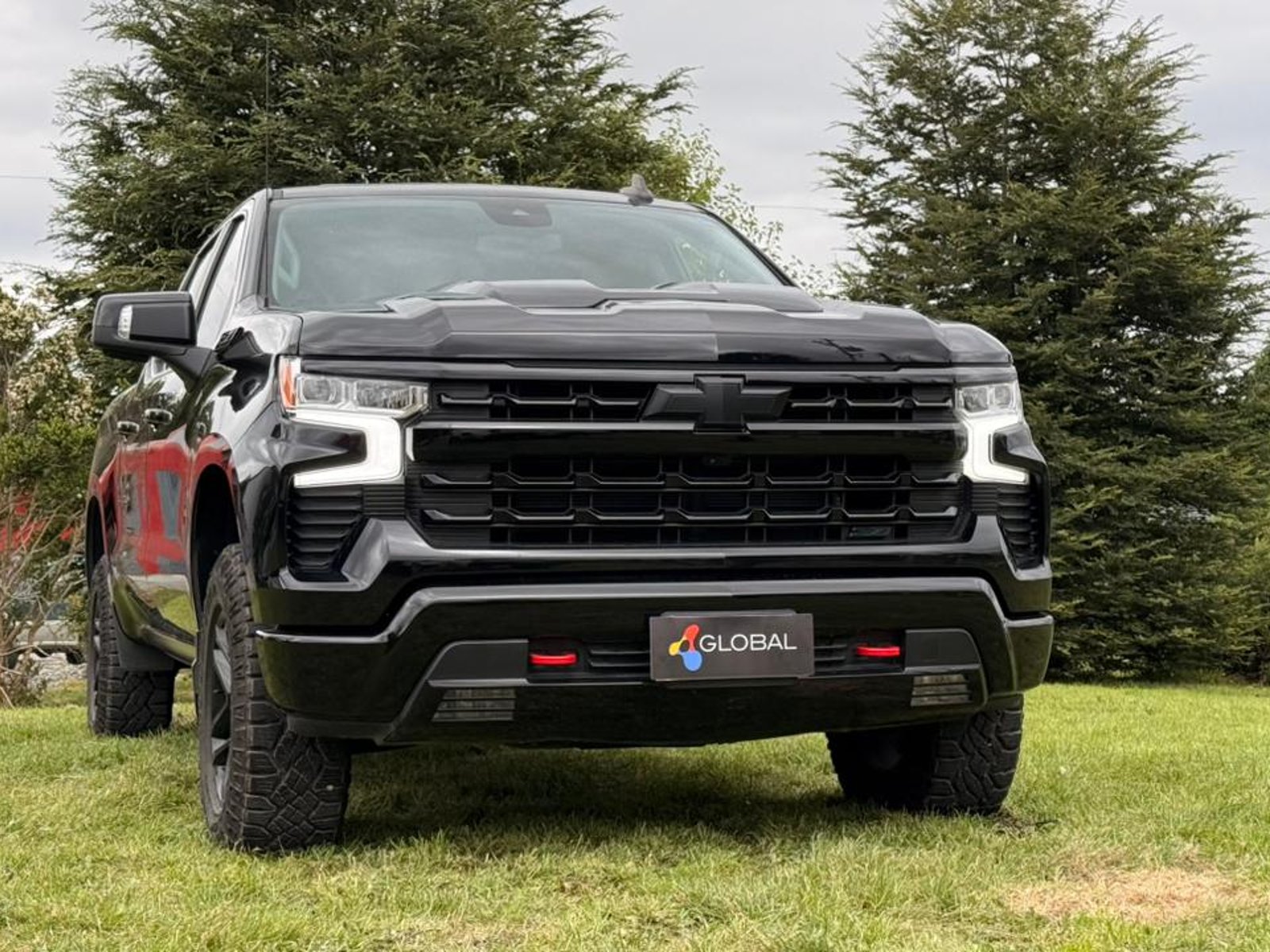 Chevrolet SILVERADO TRAIL BOSS 2024 - Foto 2 de 14