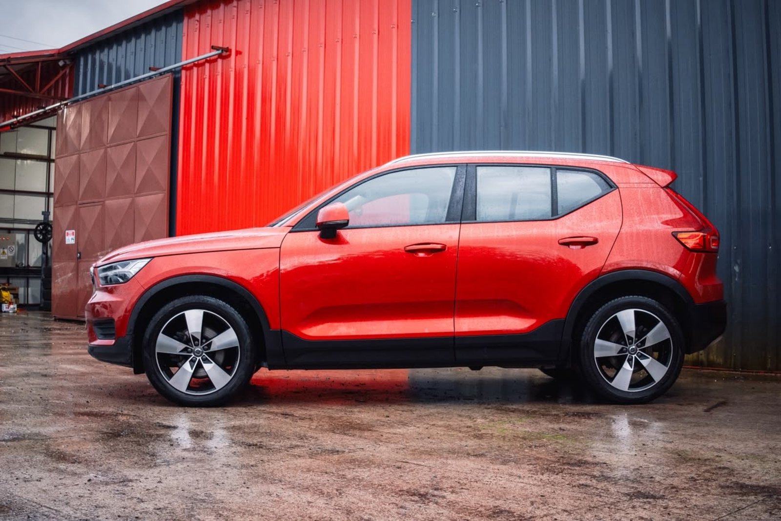 Volvo XC40 T4 MOMENTUM 2022 - Foto 4 de 20