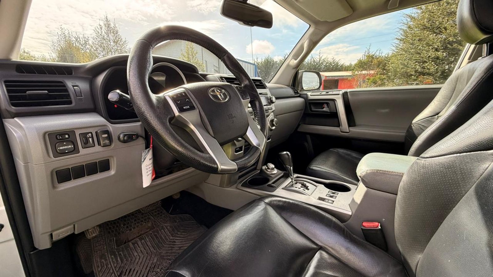 Toyota 4RUNNER LIMITED 2014 - Imagen 11 de 20