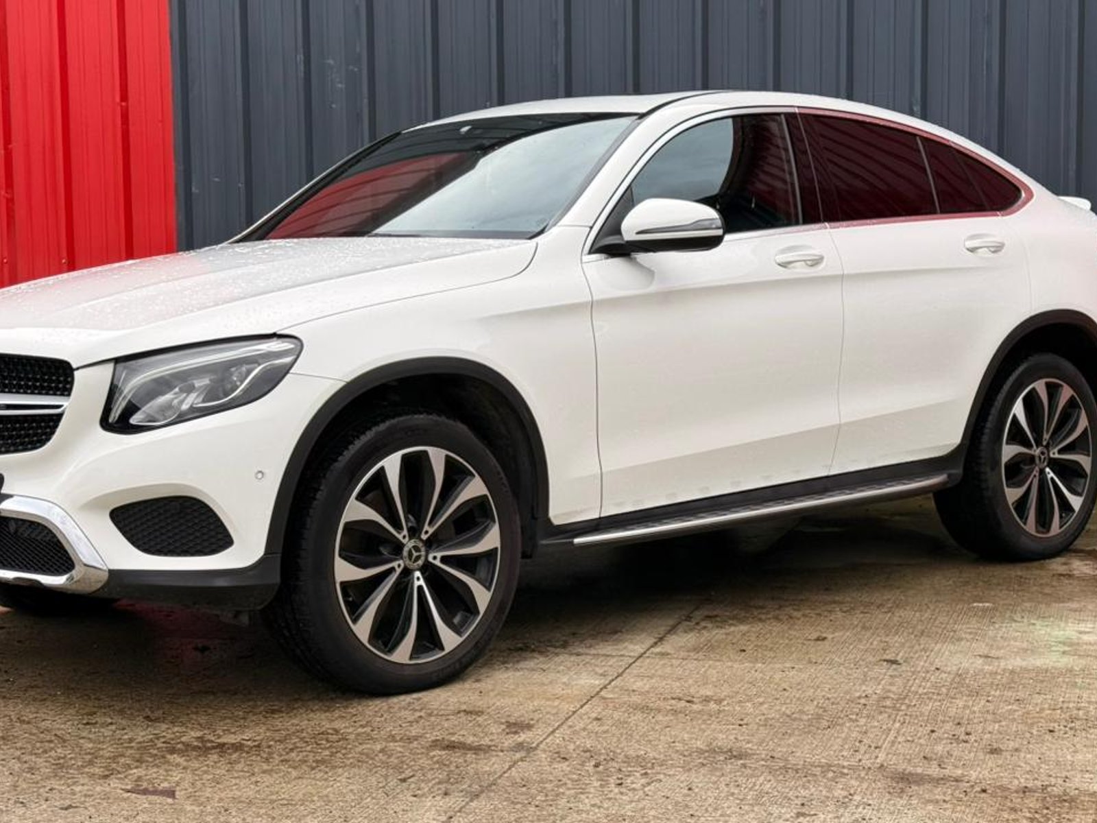 Mercedes-Benz GLC 250D 2019 - Foto 2 de 20