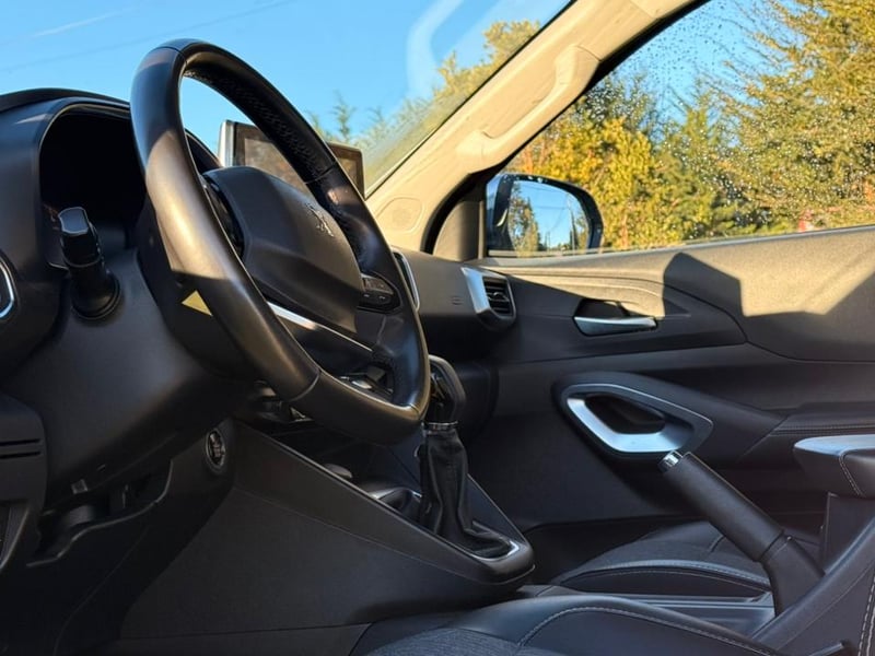 Peugeot Landtrek 2022 - Imagen 11 de 12