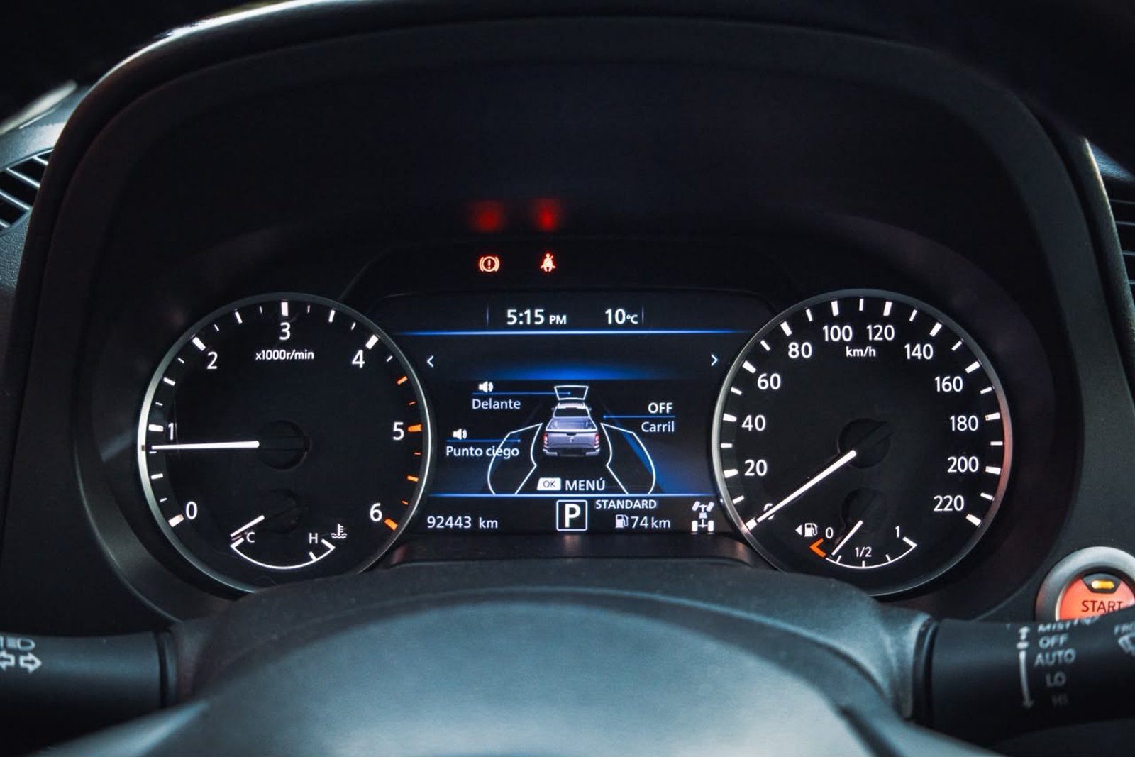 NISSAN NAVARA PLATINUM 2023 - Imagen 12 de 18
