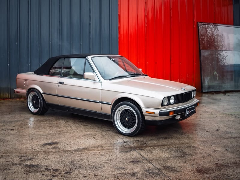 BMW E30 325i 1988 - Imagen 8 de 20