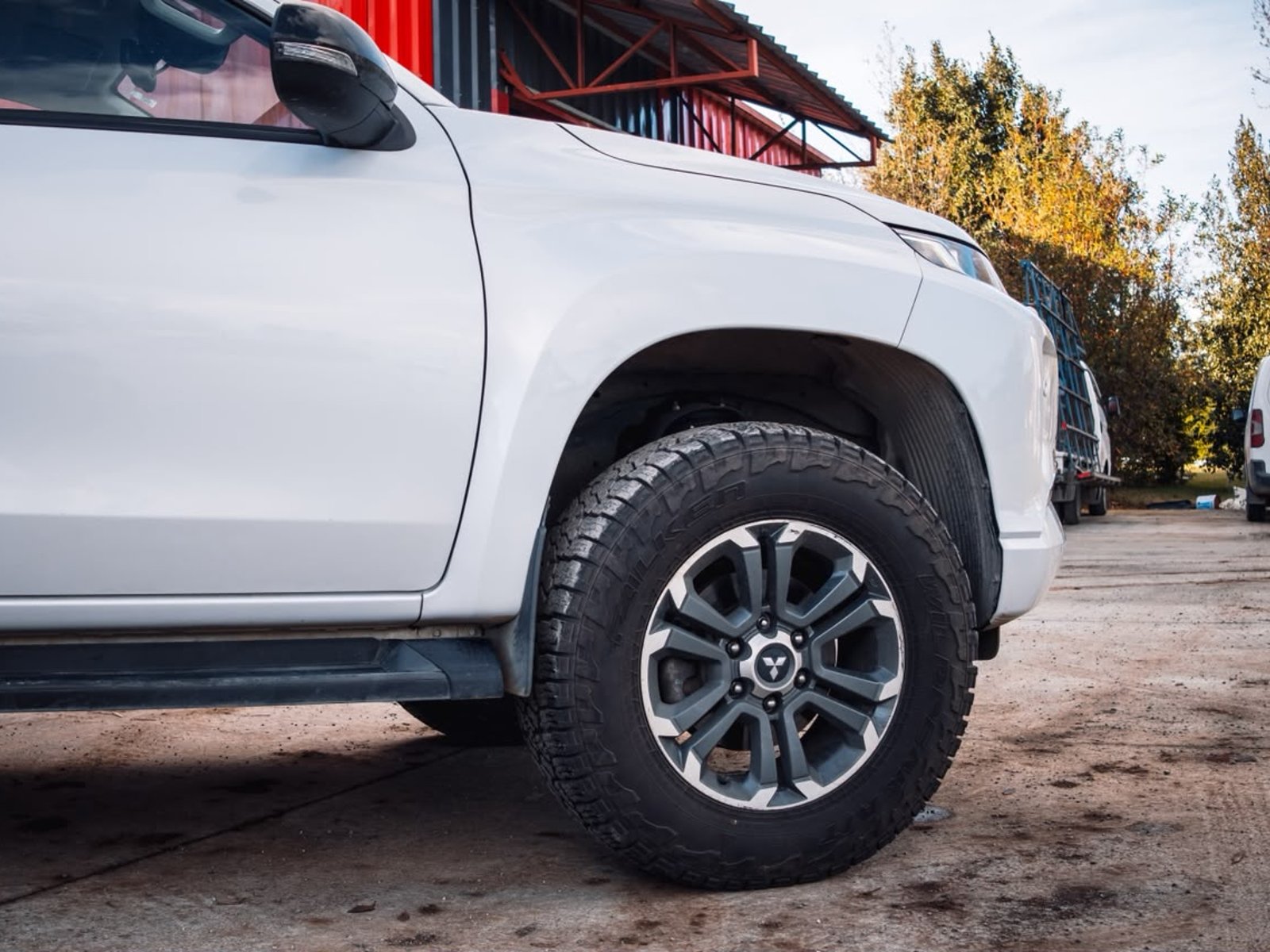 Mitsubishi L200 Dakar 2023 - Foto 5 de 20