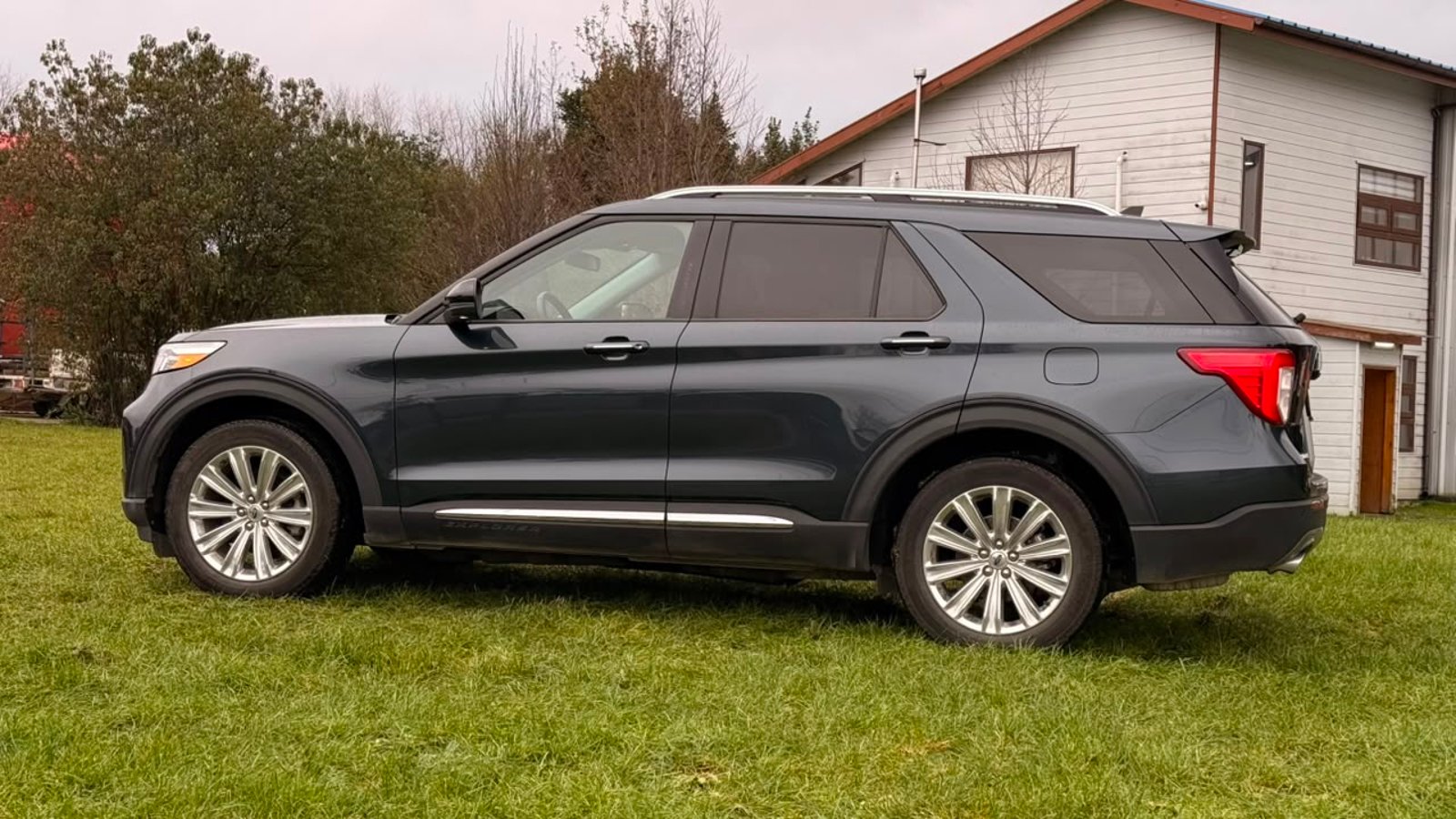 FORD EXPLORER LIMITED 4WD 2025 - Foto 4 de 15