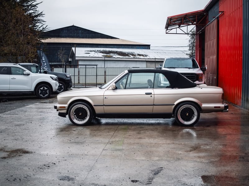 BMW E30 325i 1988 - Imagen 10 de 20
