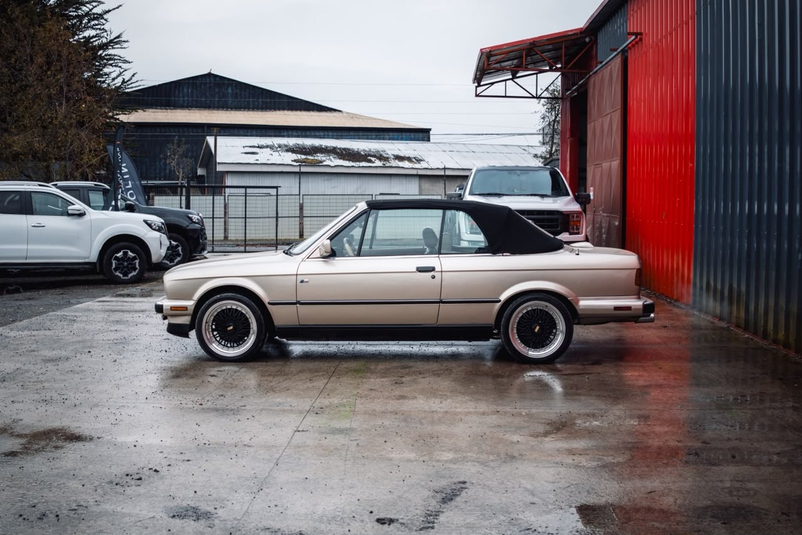 BMW E30 325i 1988 - Imagen 10 de 20