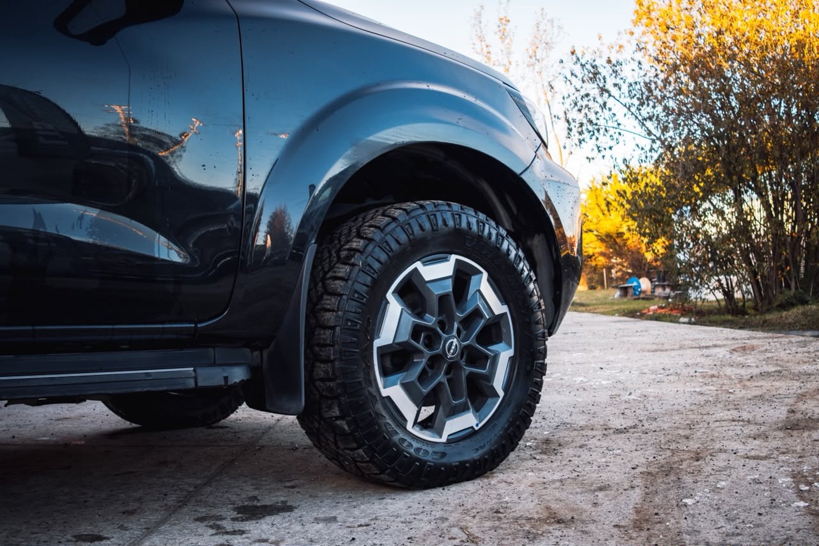 NISSAN NAVARA PLATINUM 2023 - Imagen 8 de 19
