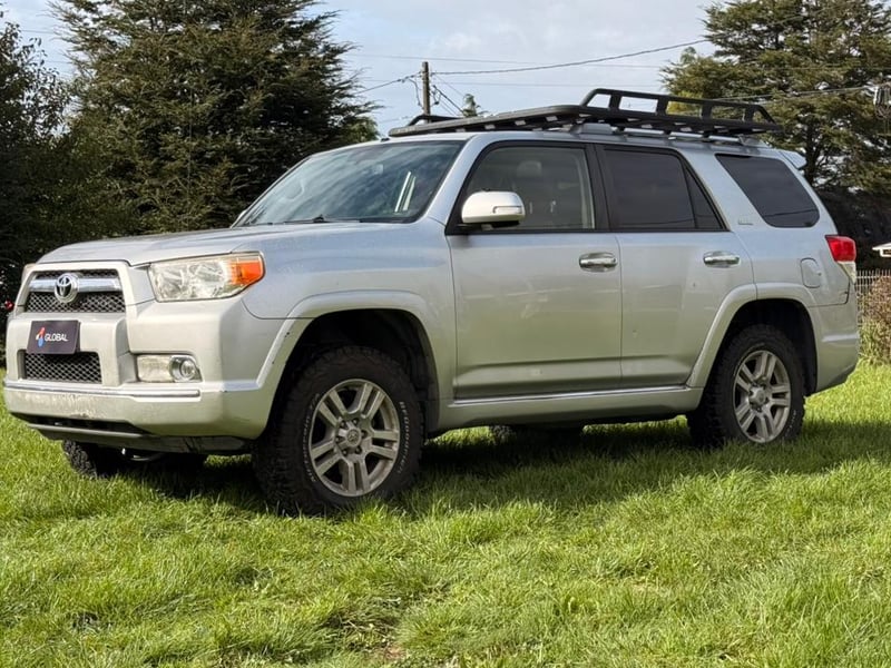 Toyota 4Runner Limited 2014 - Imagen 3 de 20