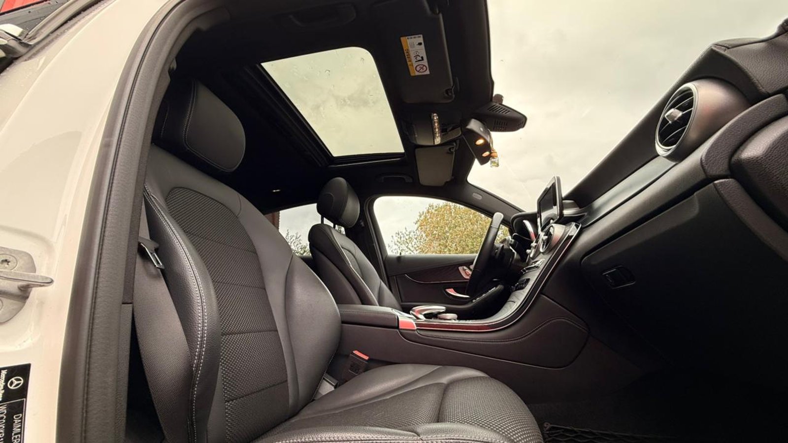 Mercedes-Benz GLC 250D 2019 - Imagen 15 de 20