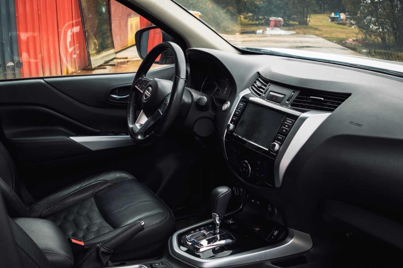 NISSAN NAVARA PLATINUM 2023 - Imagen 10 de 13