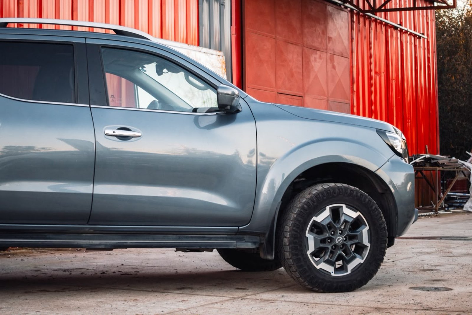 NISSAN NAVARA PLATINUM 2023 - Foto 5 de 18
