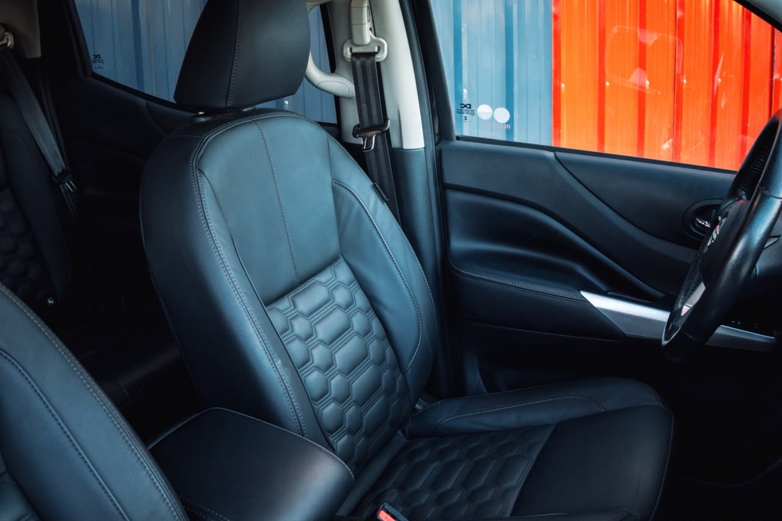 NISSAN NAVARA PLATINUM 2023 - Imagen 18 de 19