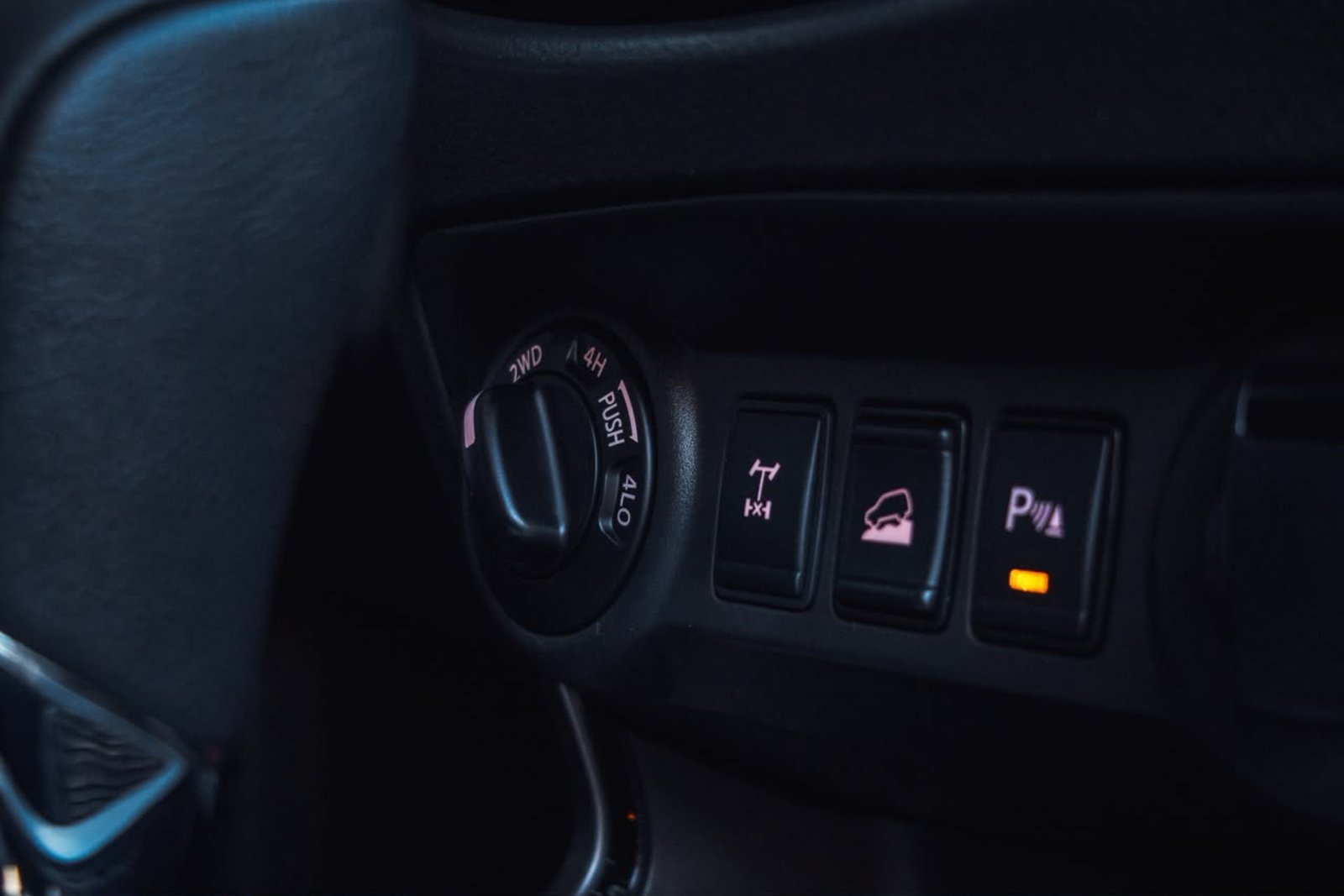NISSAN NAVARA PLATINUM 2023 - Imagen 17 de 19