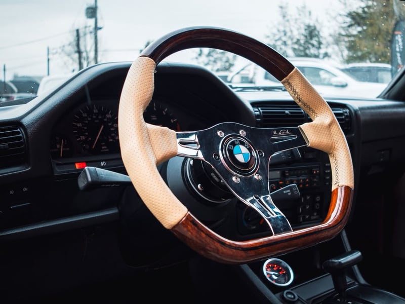 BMW E30 325i 1988 - Imagen 16 de 20