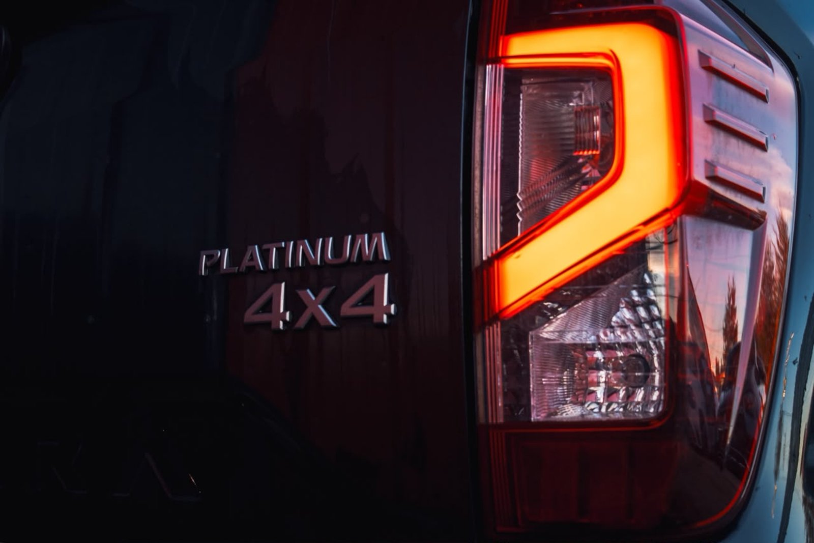 NISSAN NAVARA PLATINUM 2023 - Imagen 10 de 19