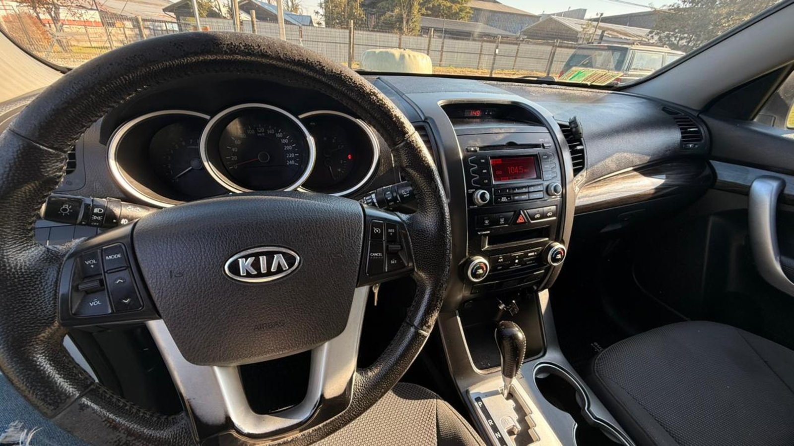 Kia SORENTO 2010 - Imagen 8 de 10