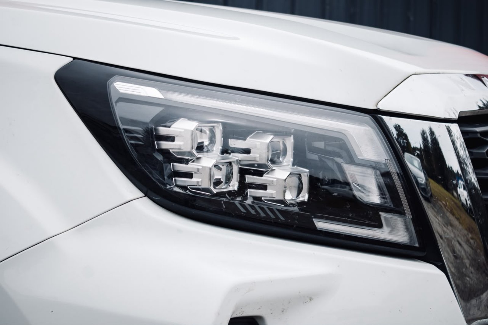 NISSAN NAVARA PLATINUM 2023 - Imagen 8 de 13