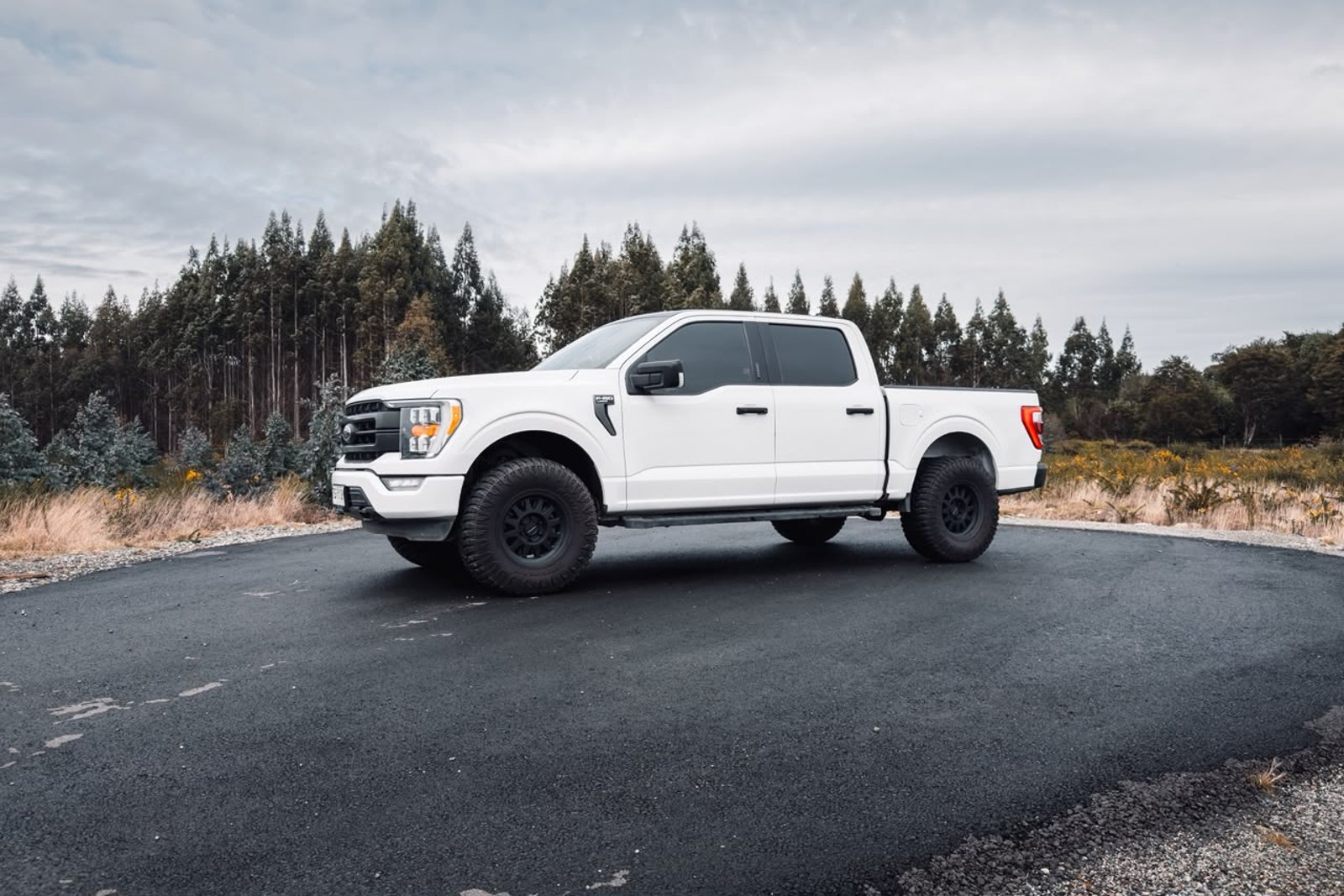 Ford F-150 LARIAT SPORT 5.0 2022 - Imagen 3 de 11
