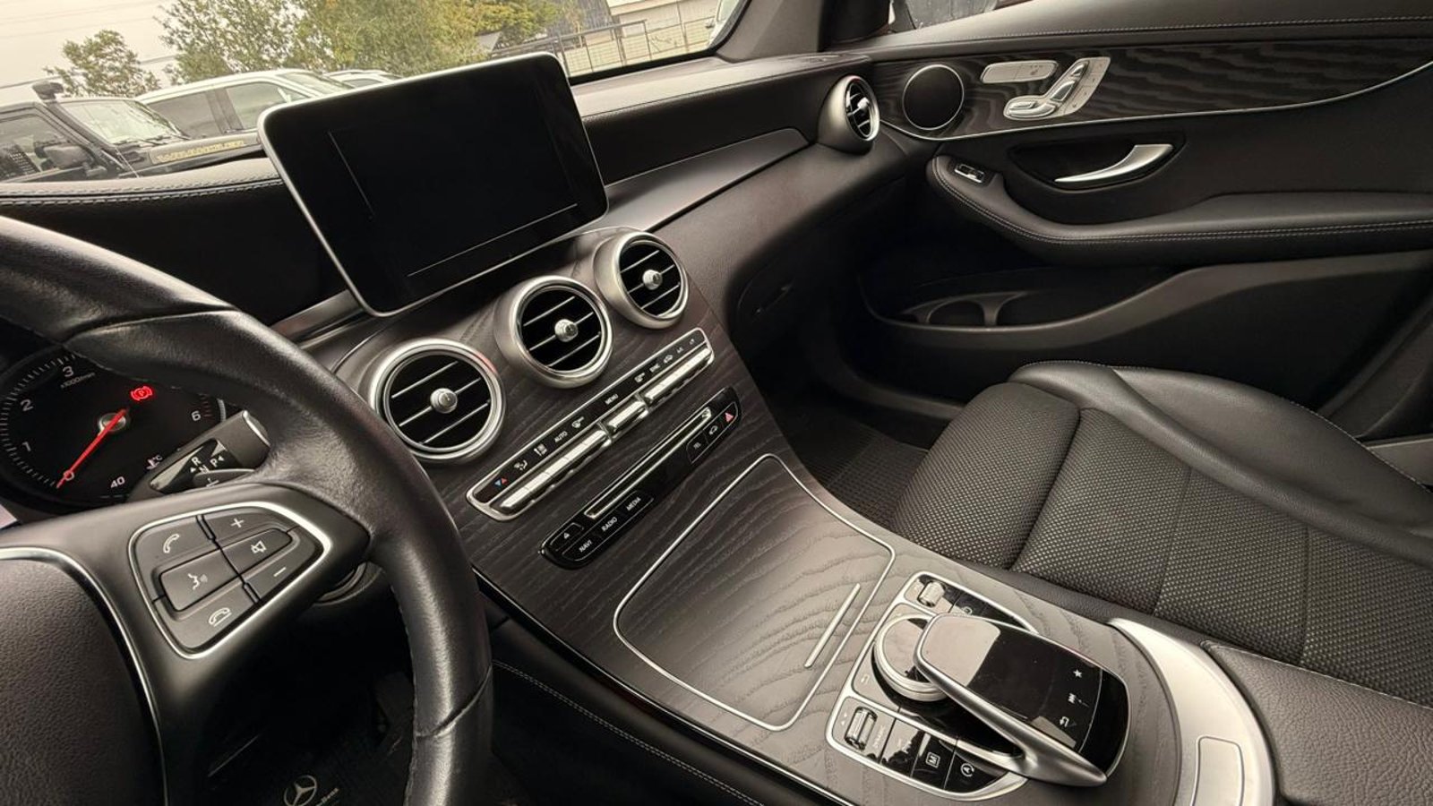 Mercedes-Benz GLC 250D 2019 - Imagen 10 de 20