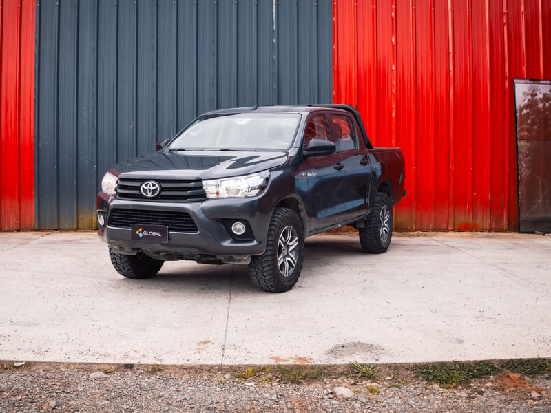 Toyota Hilux DX 2022