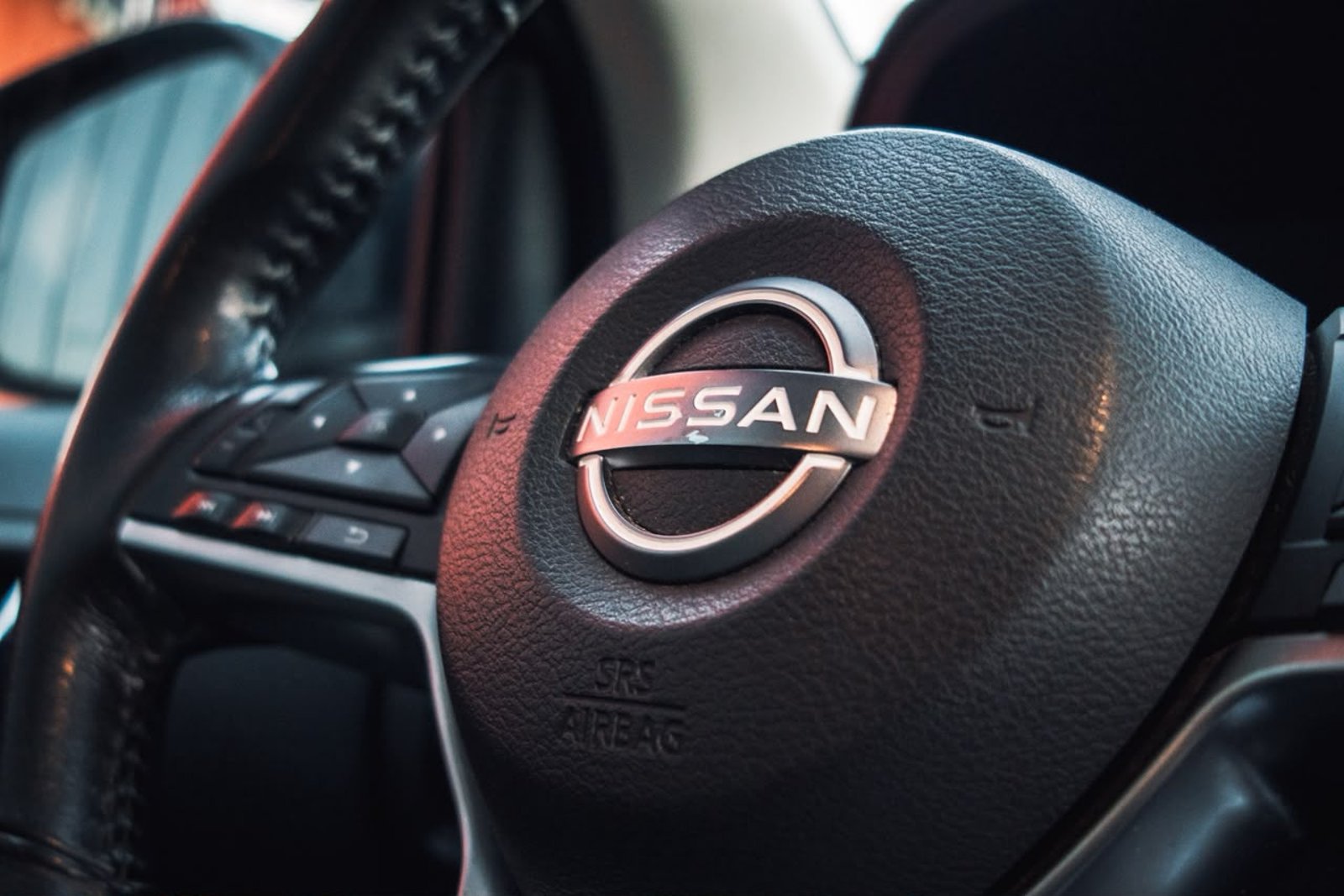 NISSAN NAVARA PLATINUM 2023 - Imagen 15 de 18