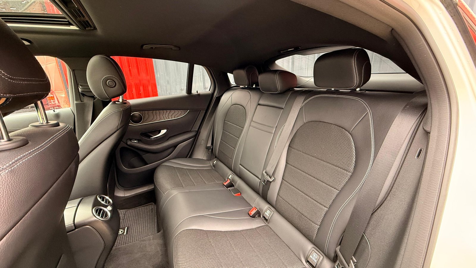 Mercedes-Benz GLC 250D 2019 - Imagen 20 de 20