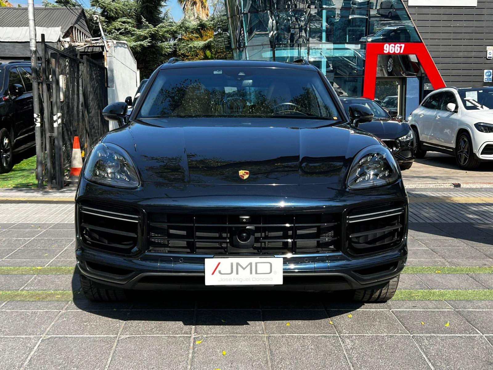 Porsche CAYENNE 4.0 TURBO MANTENIMIENTO EN LA MARCA 2019 - Imagen 3 de 10