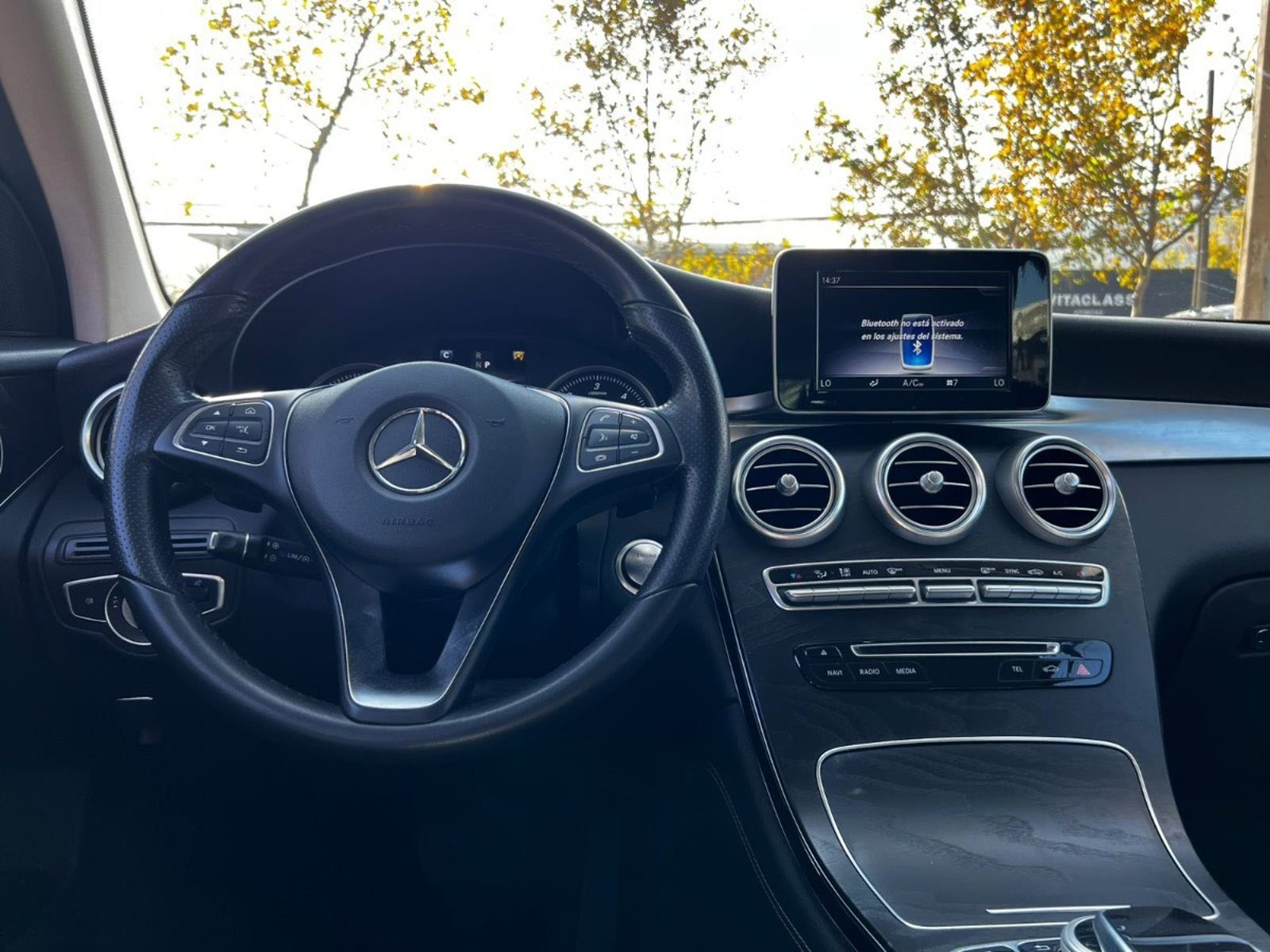 MERCEDES-BENZ GLC 220 D 4MATIC UN DUEÑO MANTENIMIENTO AL DÍA 2019 - Imagen 10 de 10