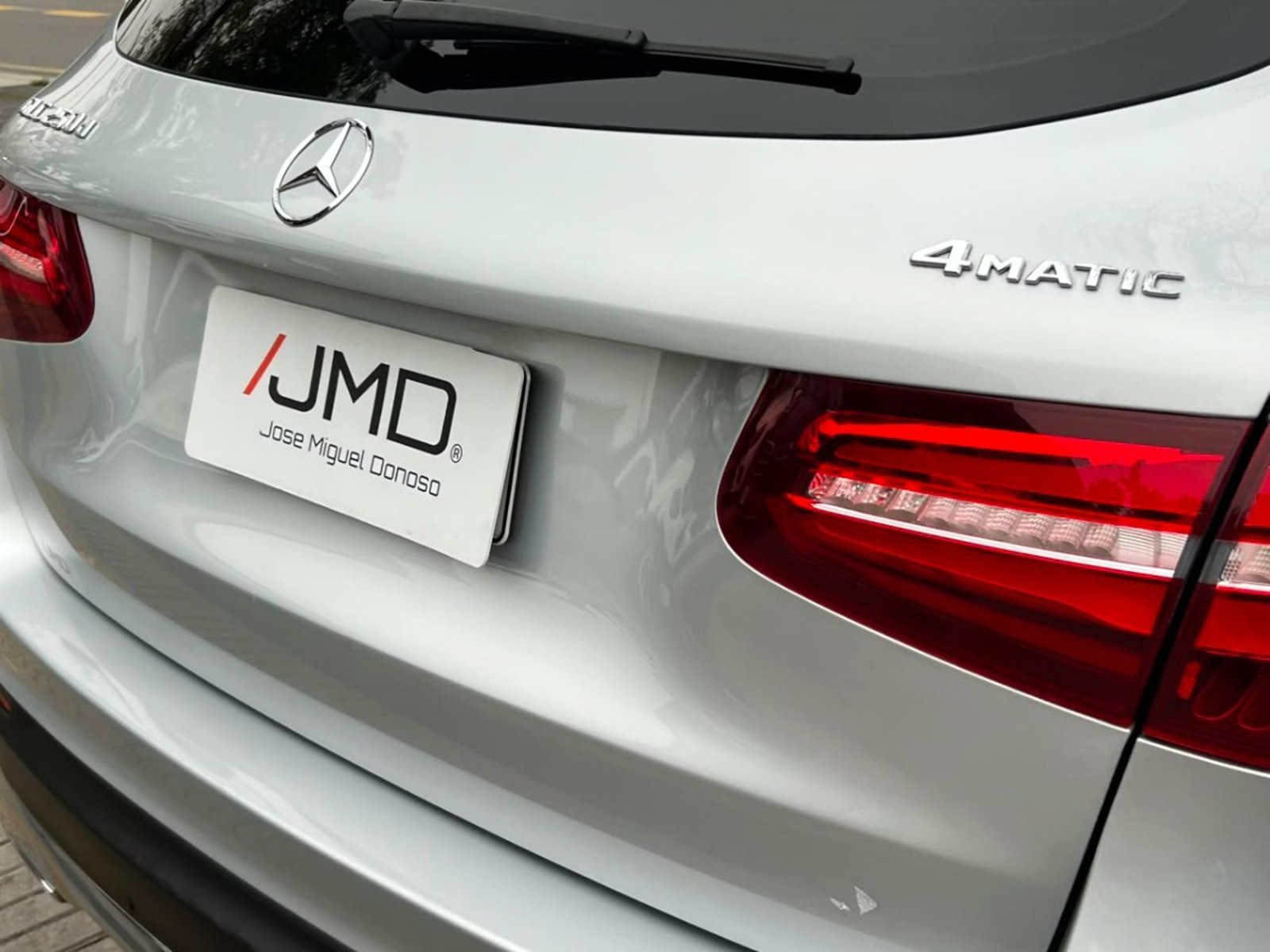 Mercedes-Benz GLC 250 4MATIC DIESEL 2.1 2018 - Imagen 7 de 10