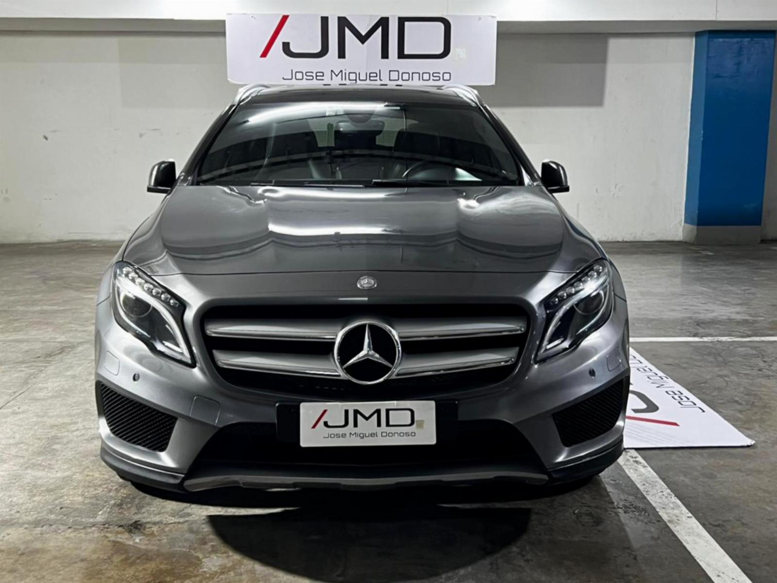 Mercedes-Benz GLA 220 D 4MATIC 2017 - Foto 3 de 10