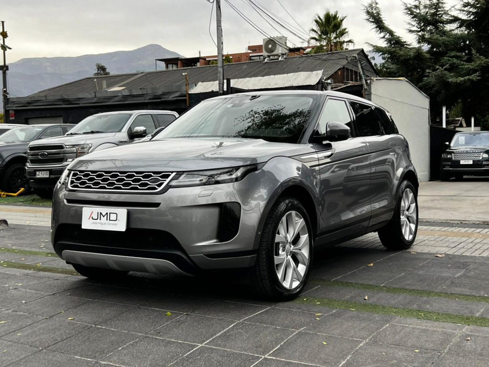 Land Rover Range ROVER EVOQUE 2.0 D180 SE MANTENIMIENTO AL DIA 2021 - Foto 3 de 10