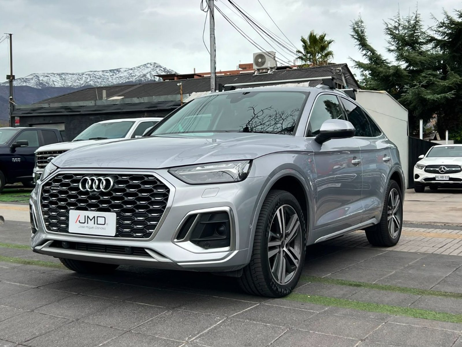 Audi Q5 SPORTBACK 45 TFSI S LINE QUATTRO 2024 - Foto 3 de 10