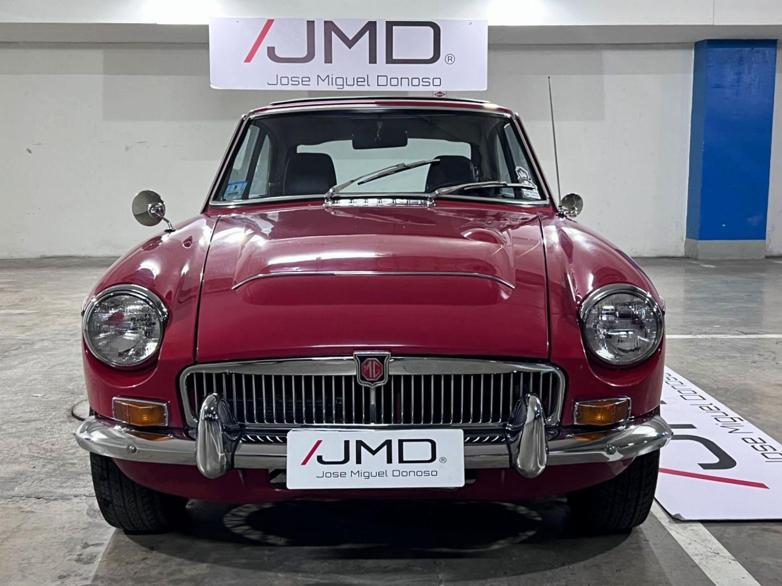 MG GT MOTOR 6 CILINDROS 1969 - Foto 2 de 10