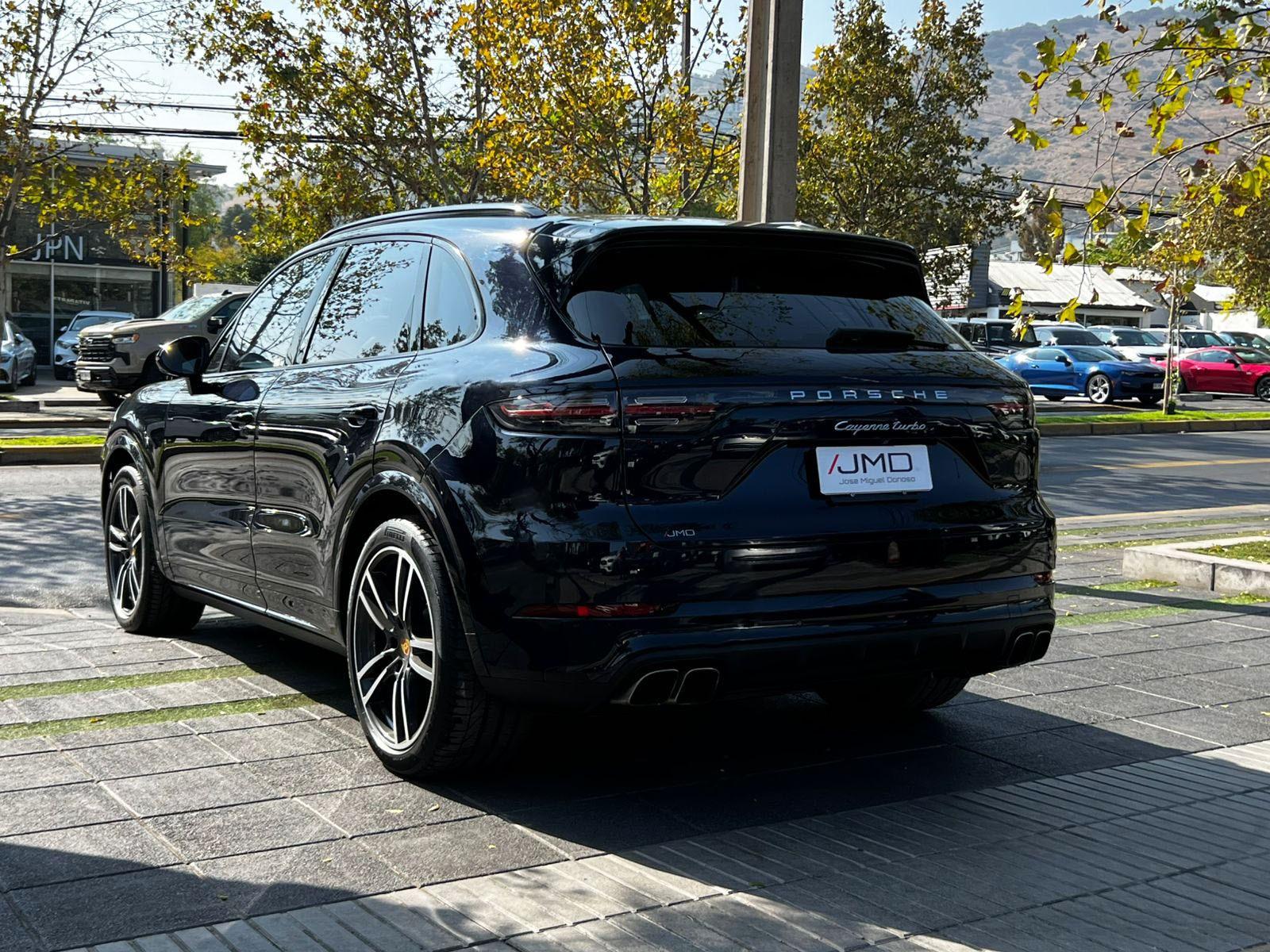 Porsche CAYENNE 4.0 TURBO MANTENIMIENTO EN LA MARCA 2019 - Imagen 6 de 10