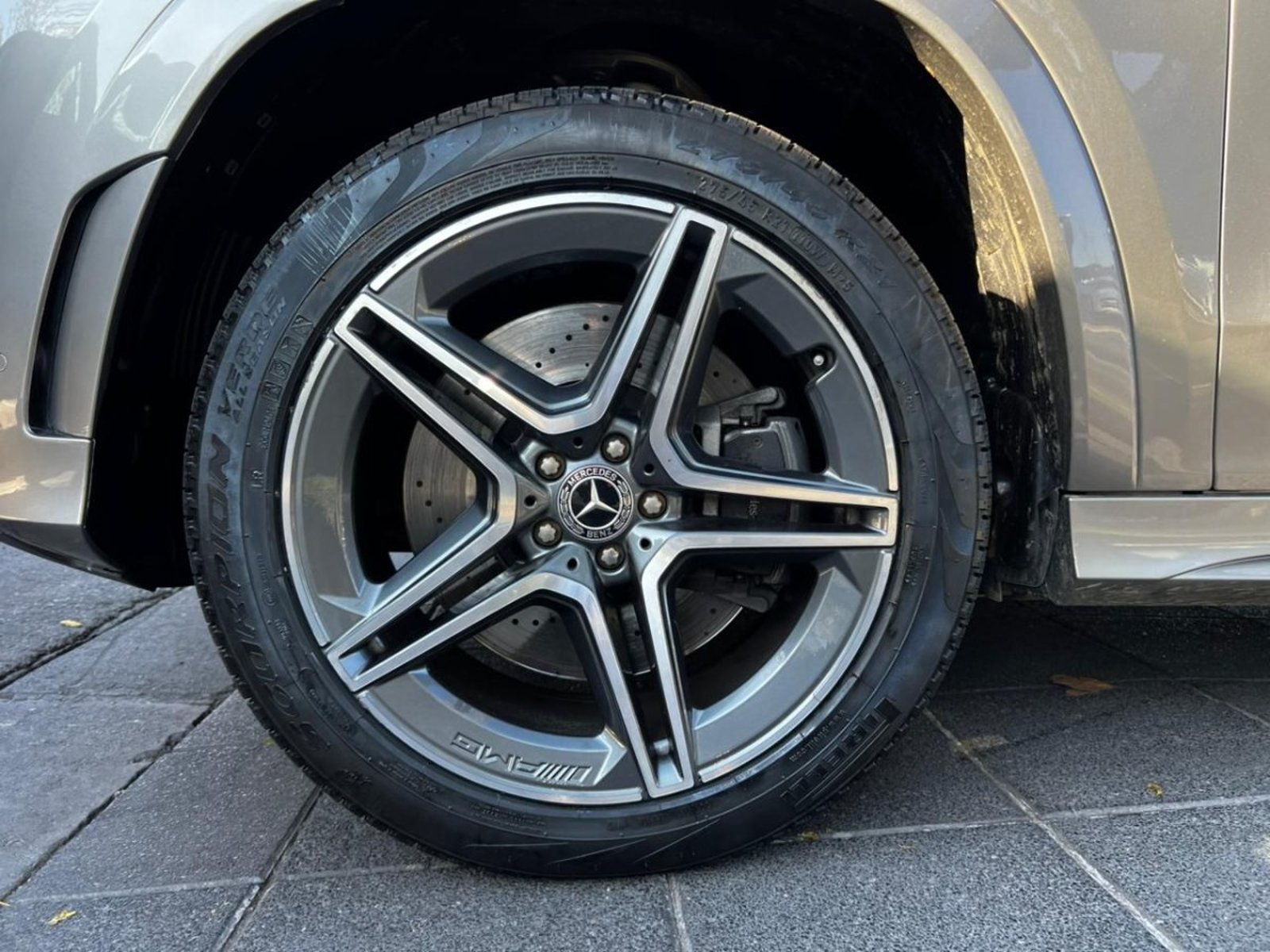 Mercedes-Benz GLS 400D 2.9 4MATIC 2023 - Imagen 8 de 10