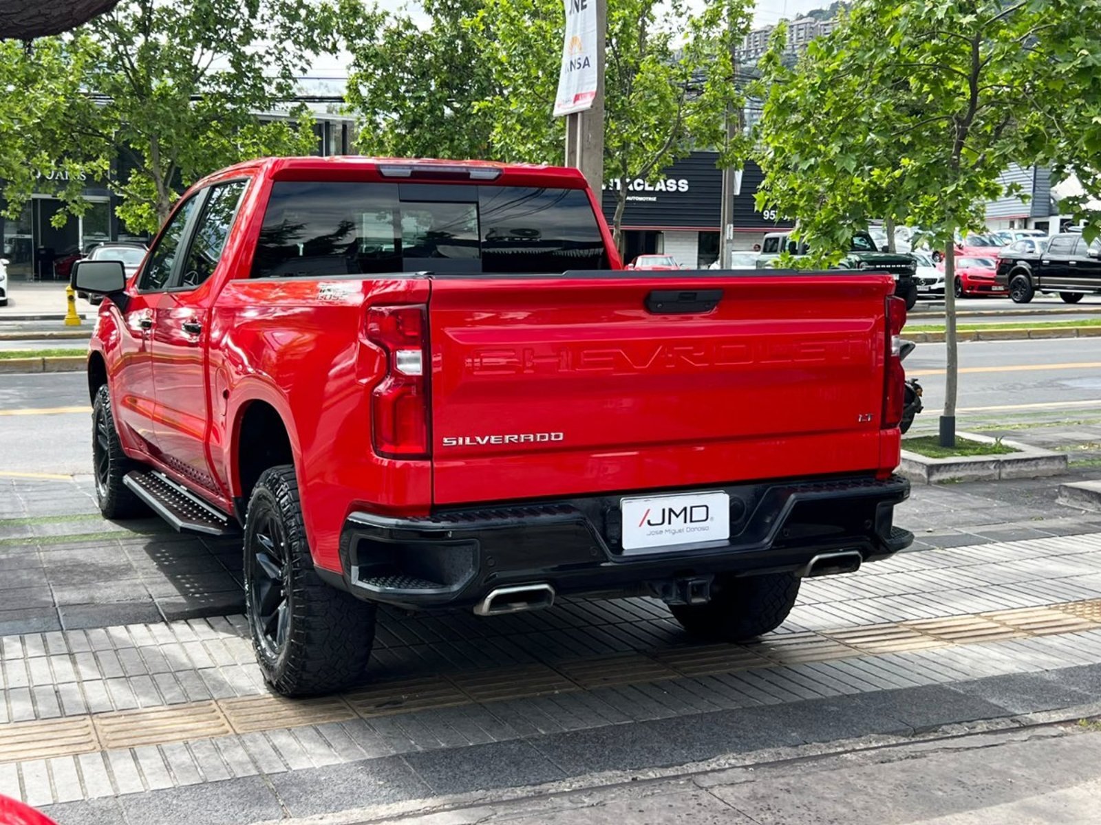 Chevrolet SILVERADO LT TRAIL BOSS 5.3 2021 - Foto 4 de 10