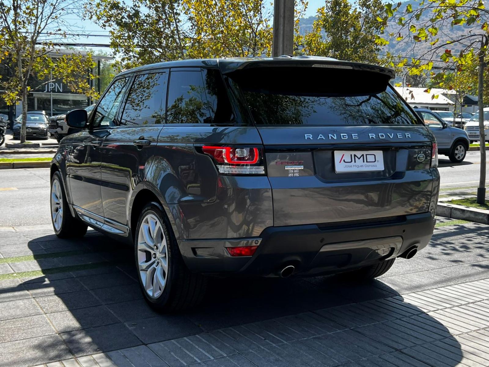 RANGE ROVER SPORT AUTOBIOGRAPHY SUPERCHARGED 5.0 2016 - Foto 4 de 10
