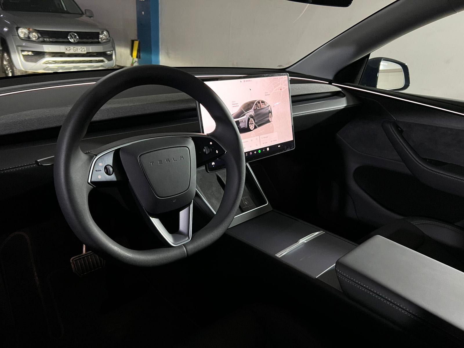 Tesla MODEL Y LONG RANGE DUAL MOTOR AWD ÚNICO DUEÑO 2026 - Imagen 8 de 10