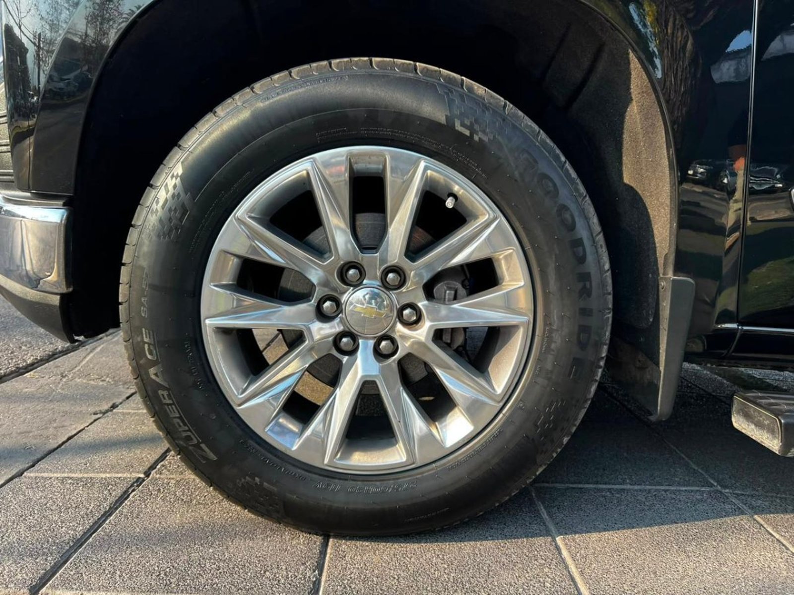 CHEVROLET SILVERADO LTZ 5.3 2021 - Imagen 9 de 10