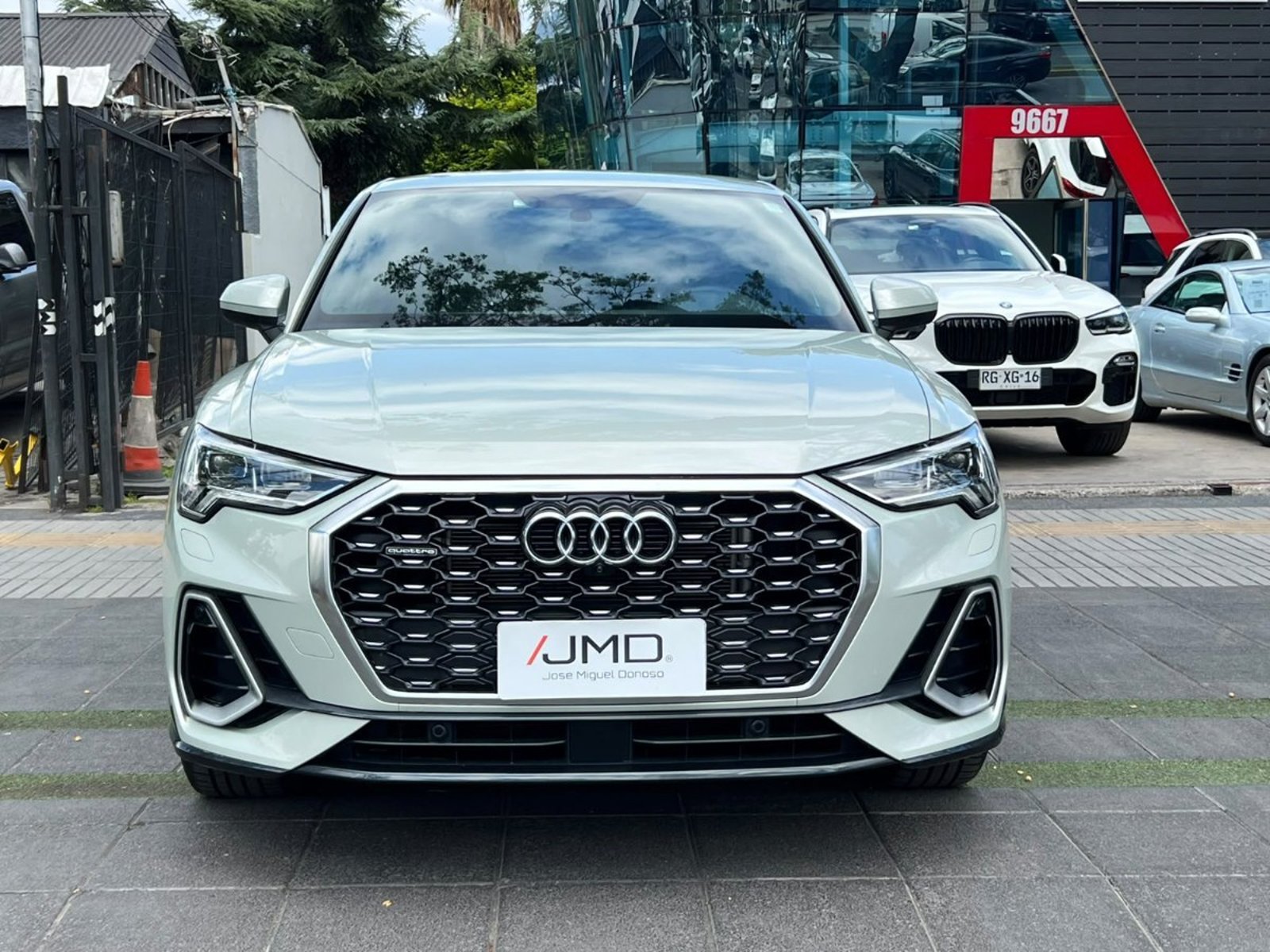 Audi Q3 SPORTBACK 40 TFSI QUATTRO 2022 - Foto 2 de 10