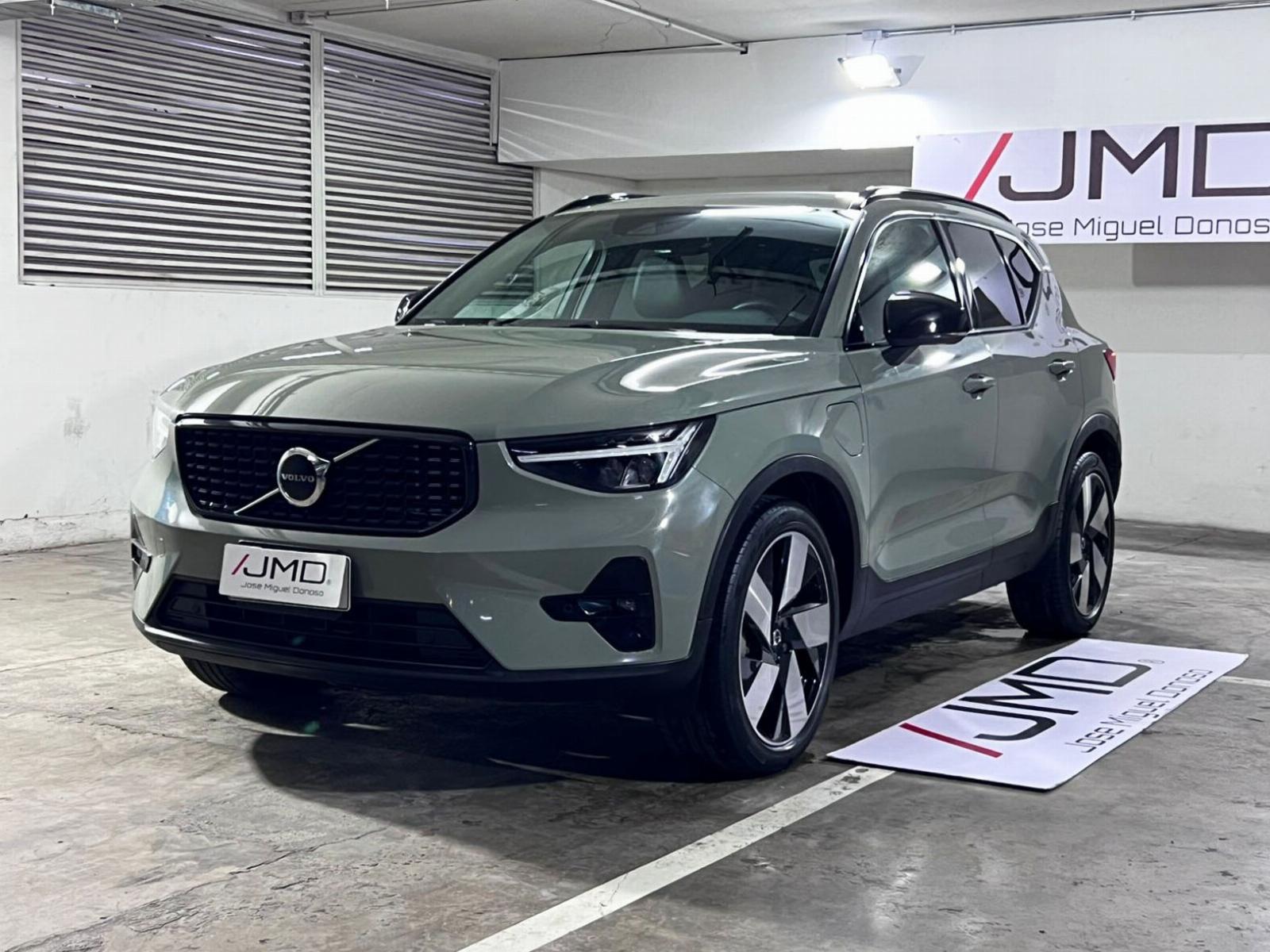 VOLVO XC40 T5 RECHARGE GARANTIA 1 AÑO 2023 - Foto 3 de 10
