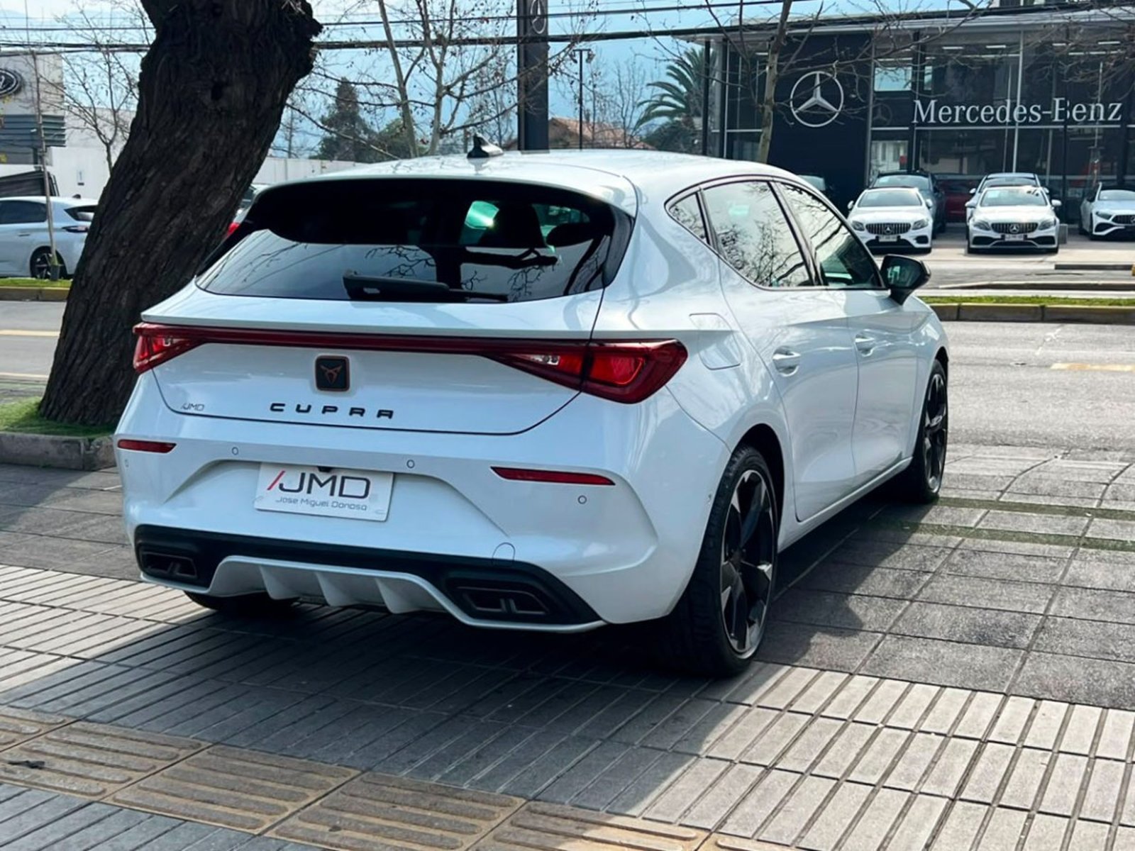Cupra LEON 1.4 TSI AT 2024 - Foto 4 de 10